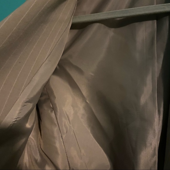Tahari Light Tan Suit Jacket - Picture 4 of 5